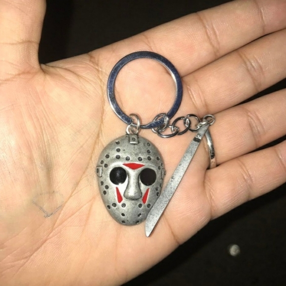✅ Jason Hockey Mask Key Chain W/ Machete - Picture 2 of 3